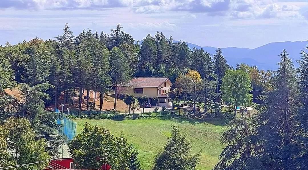 Villa Giuliana B&B Скарперия Экстерьер фото